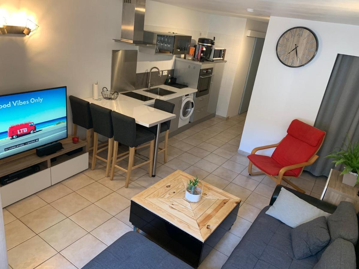 Appartement Moderne Au Centre-Ville De Vaison Vaison-la-Romaine Exterior foto